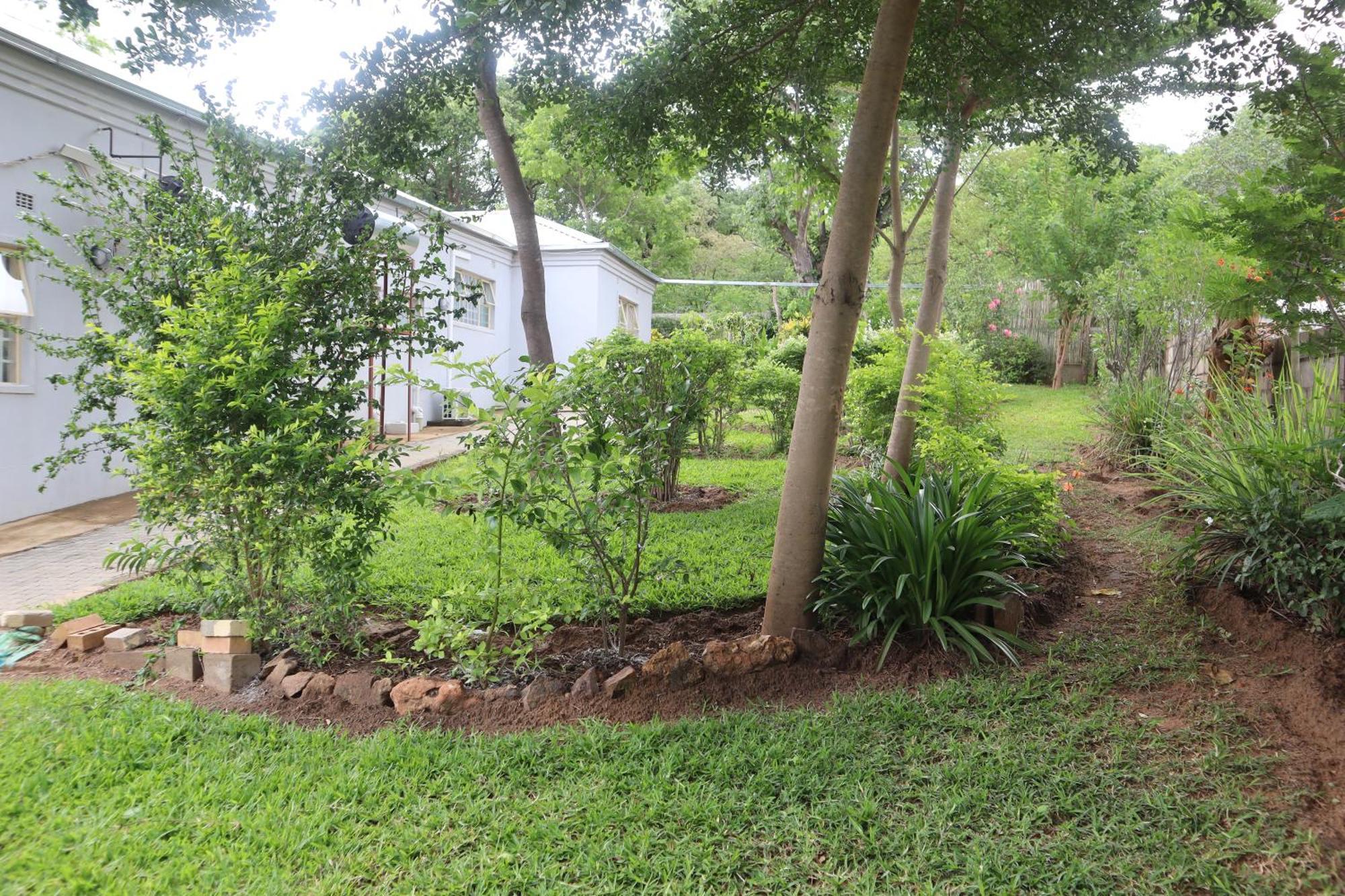 Bed and Breakfast Beulah Court Vineyard Kasane Exterior foto