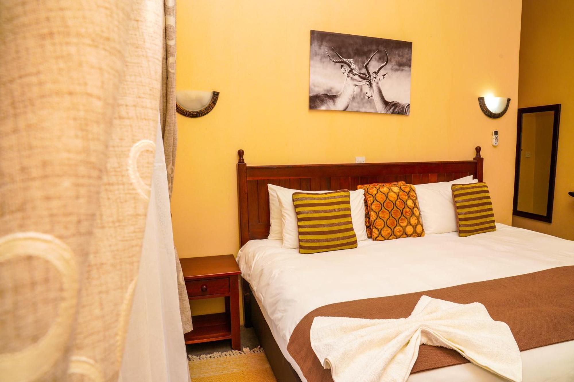 Bed and Breakfast Beulah Court Vineyard Kasane Exterior foto